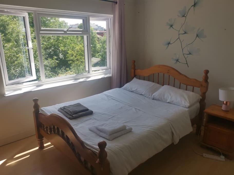 Cosy/Quiet One Bedroom Flat In Harrow Centre Exterior photo
